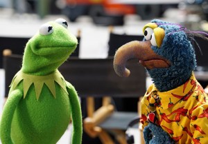 THE MUPPETS - "The Muppets" return to prime time with a contemporary, documentary-style show that, for the first time ever, will explore the Muppets’ personal lives and relationships, both at home and at work, as well as romances, break-ups, achievements, disappointments, wants and desires; a more adult Muppet show, for kids of all ages.  (ABC/Eric McCandless) KERMIT THE FROG, GONZO THE GREAT